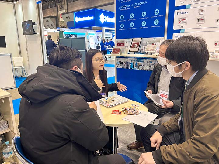 蓝狮在线电子价签日本展.jpg